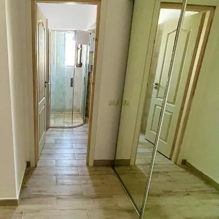 Rohan Studio One Aparthotel 3*