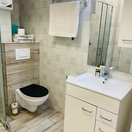 Rohan Studio One 3*